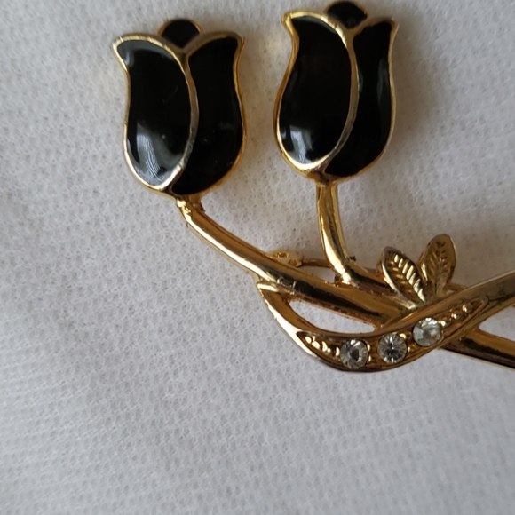 Black Enamel Pin - Picture 3 of 5